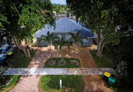 $799,900 | 4070 Southwest 49th Court, Dania Beach, FL 33314