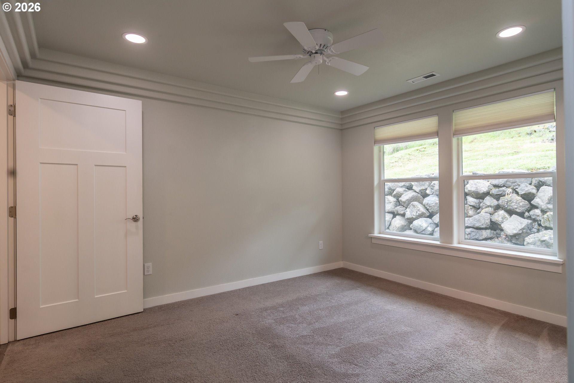 4509 Northeast Ridenour Street Winchester, OR 97495 - Photo 21 of 44 Primary Bedroom