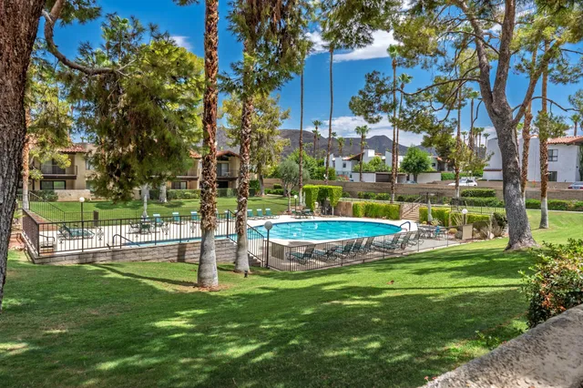 $280,000 | 2170 South Palm Canyon Drive, Unit 19, Palm Springs, CA 92264