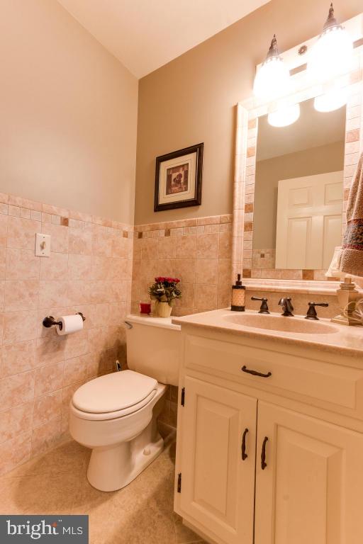 2 Strawberry Lane Lititz, PA 17543 - Photo 29 of 49