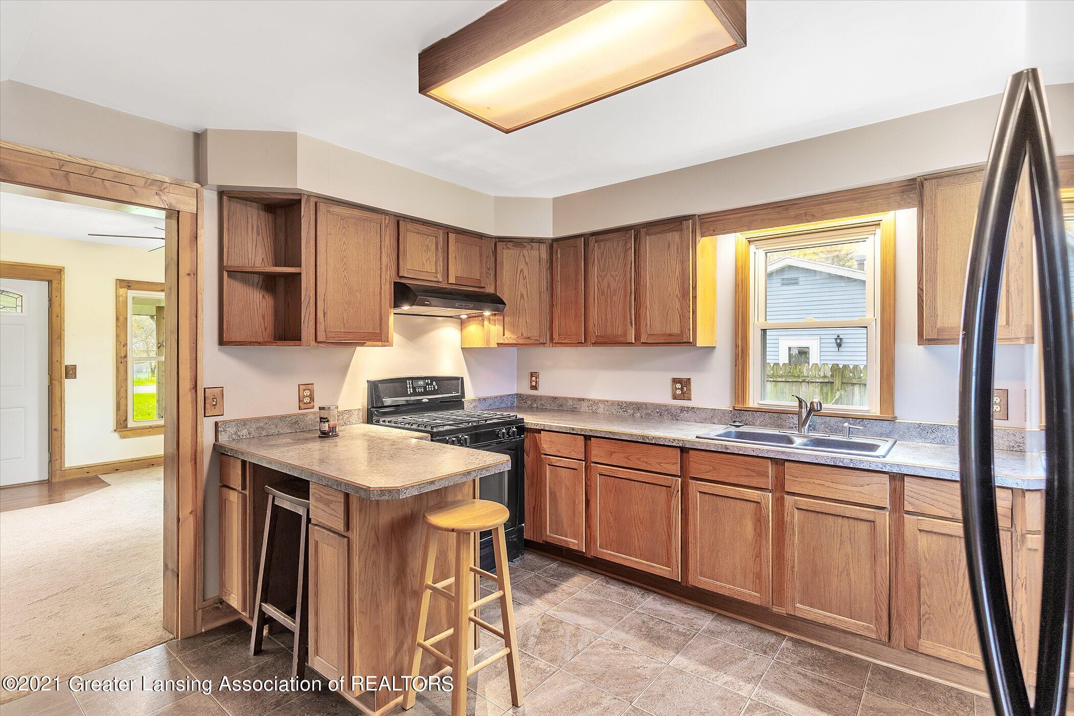 1421 West Wieland Road Lansing, MI 48906 - Photo 13 of 41 13-1421-w-wieland-rd-windowstill-realest