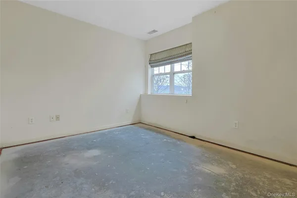 $439,000 | 614 Viewpoint Terrace, Peekskill, NY 10566