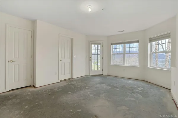 $439,000 | 614 Viewpoint Terrace, Peekskill, NY 10566