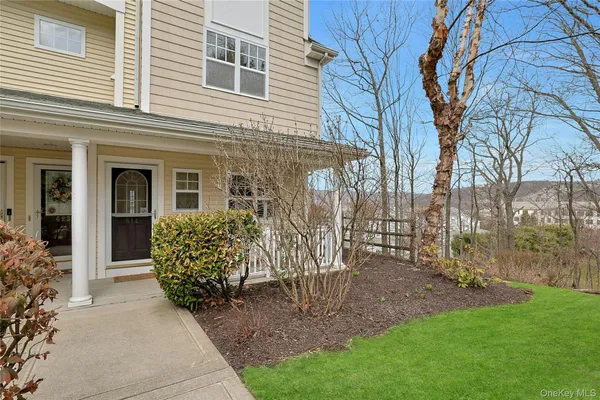 $439,000 | 614 Viewpoint Terrace, Peekskill, NY 10566