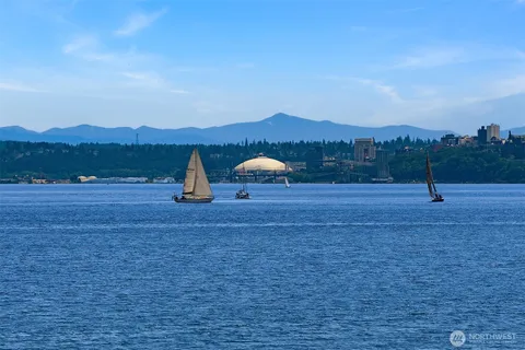 $1,325,000 | 26321 Pillsbury Road Southwest, Vashon, WA 98070