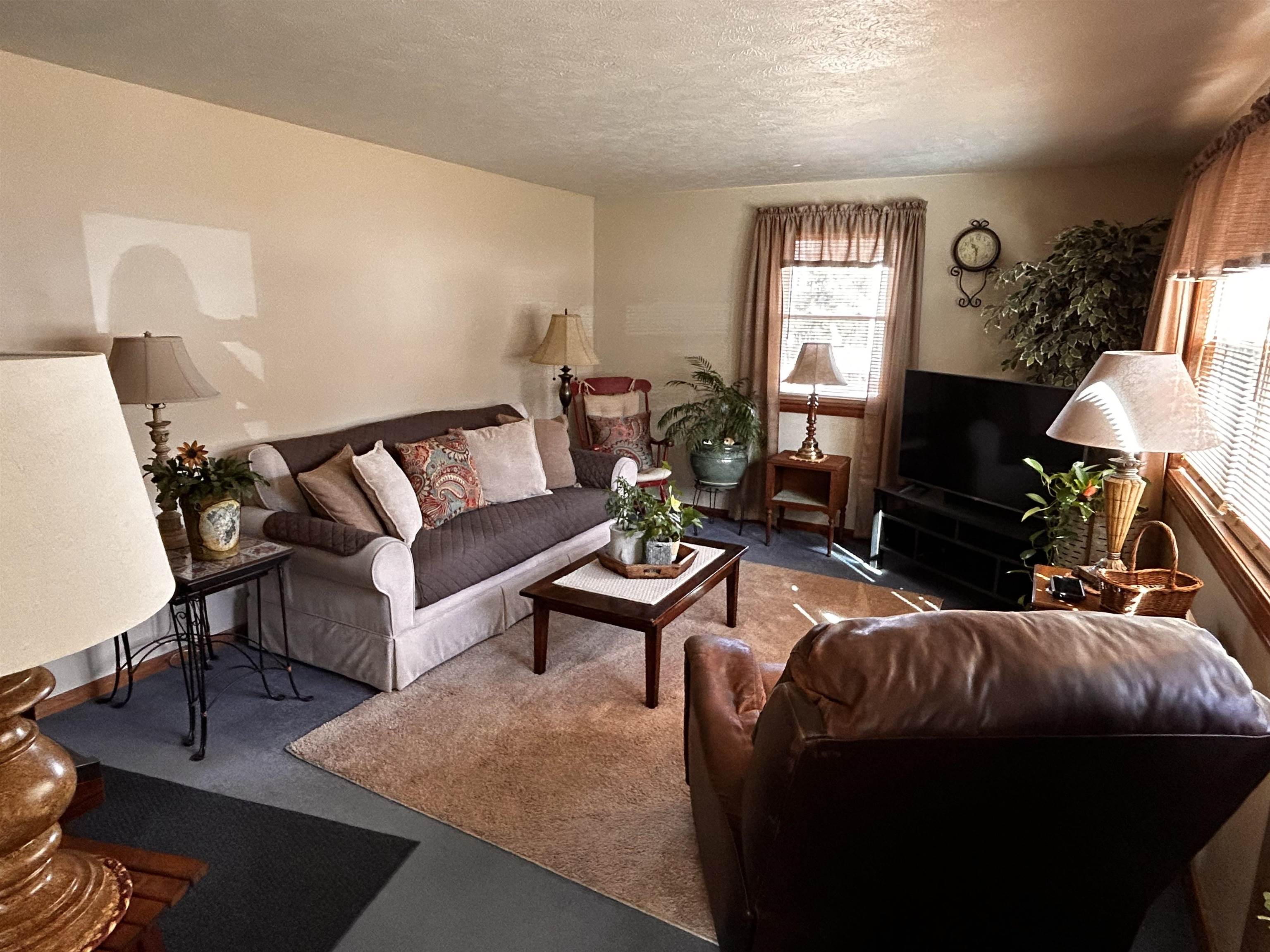 43 Federal Hill Road Milford, NH 03055 - Photo 18 of 24 Gallery Image 18