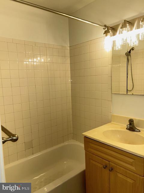 1005 Chillum Road, Unit 110 Hyattsville, MD 20782 - Photo 8 of 8 Charming bathroom with classic tiles.