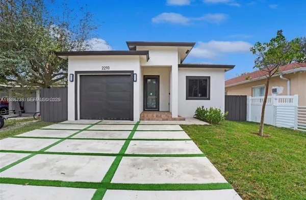 $3,800 | 2210 Farragut Street, Hollywood, FL 33020