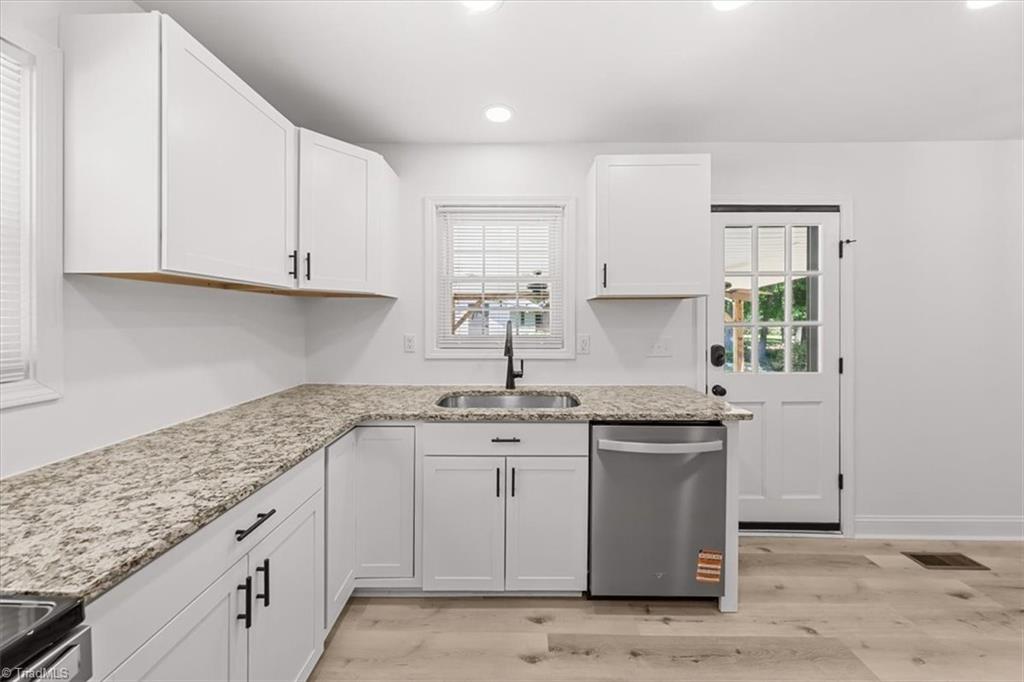 4603 Moffitt Mill Road Ramseur, NC 27316 - Photo 12 of 39 Kitchen