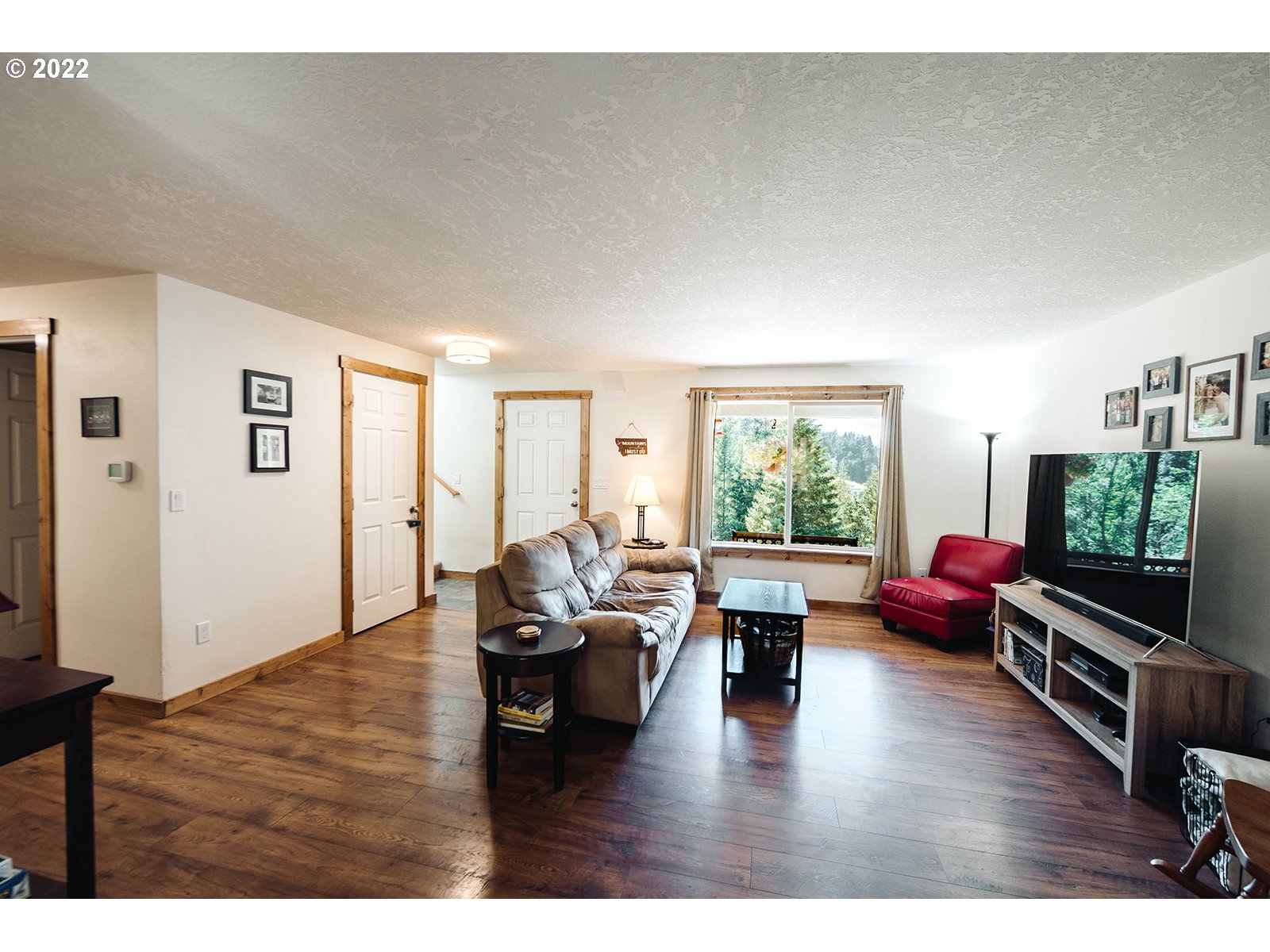 27842 Briggs Hill Road Eugene, OR 97405 - Photo 7 of 32 Gallery Image 7