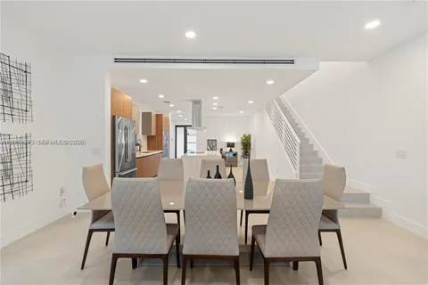 $1,399,000 | 909 Northeast 16th Avenue, Fort Lauderdale, FL 33304