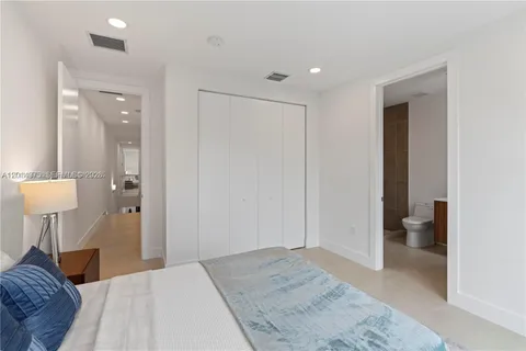 $1,399,000 | 909 Northeast 16th Avenue, Fort Lauderdale, FL 33304