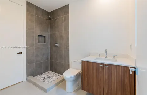 $1,399,000 | 909 Northeast 16th Avenue, Fort Lauderdale, FL 33304