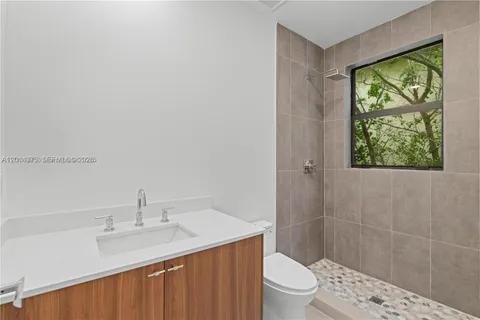$1,399,000 | 909 Northeast 16th Avenue, Fort Lauderdale, FL 33304