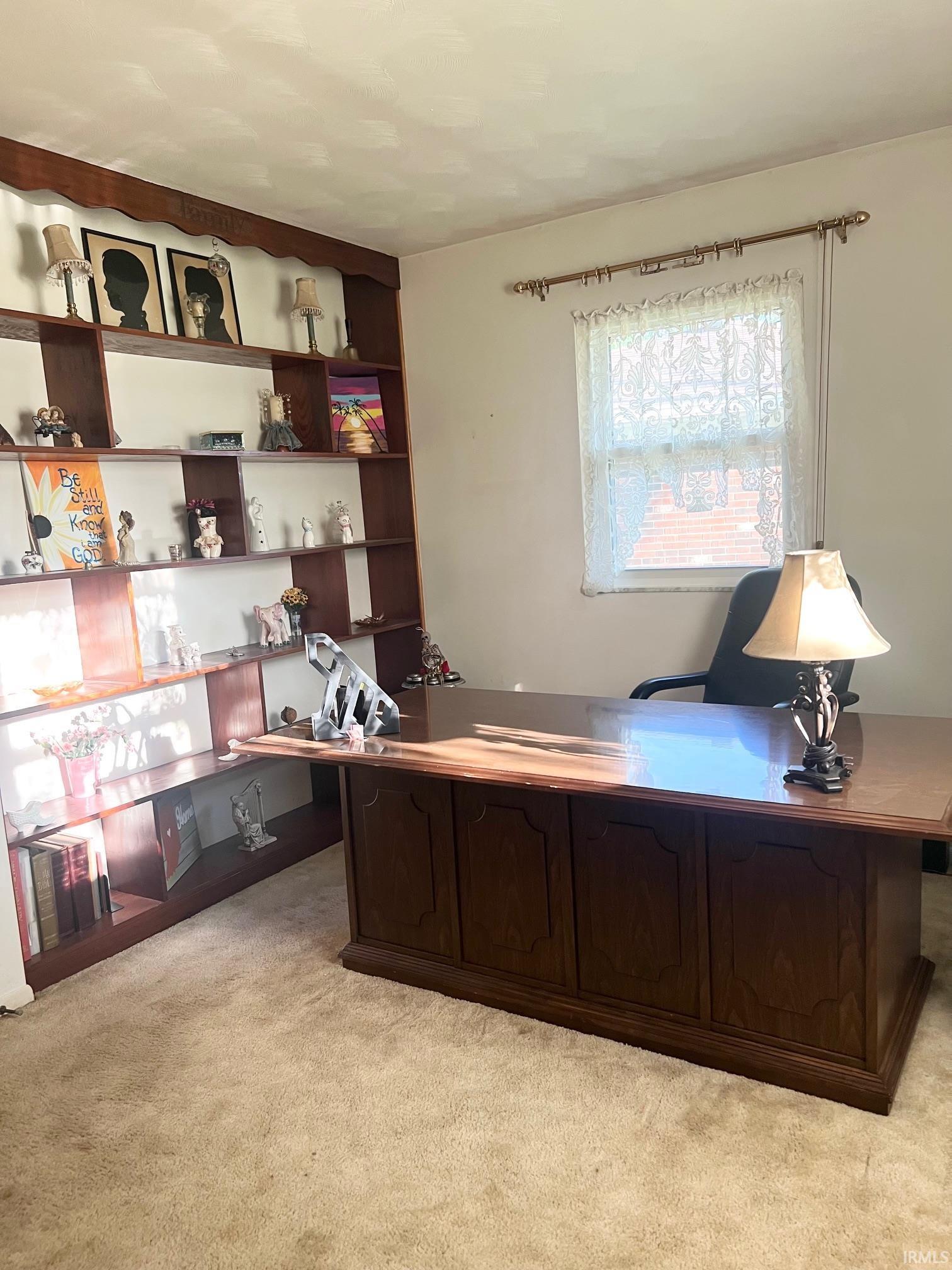 416 Hopkins Road Indianapolis, IN 46229 - Photo 8 of 15