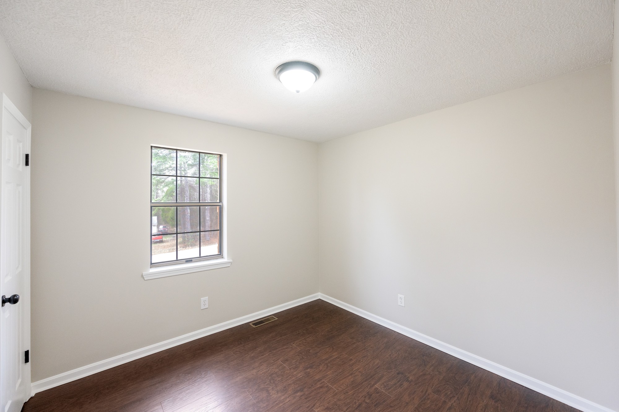 605 Parkburg Road Pinson, TN 38366 - Photo 14 of 18 Gallery Image 14