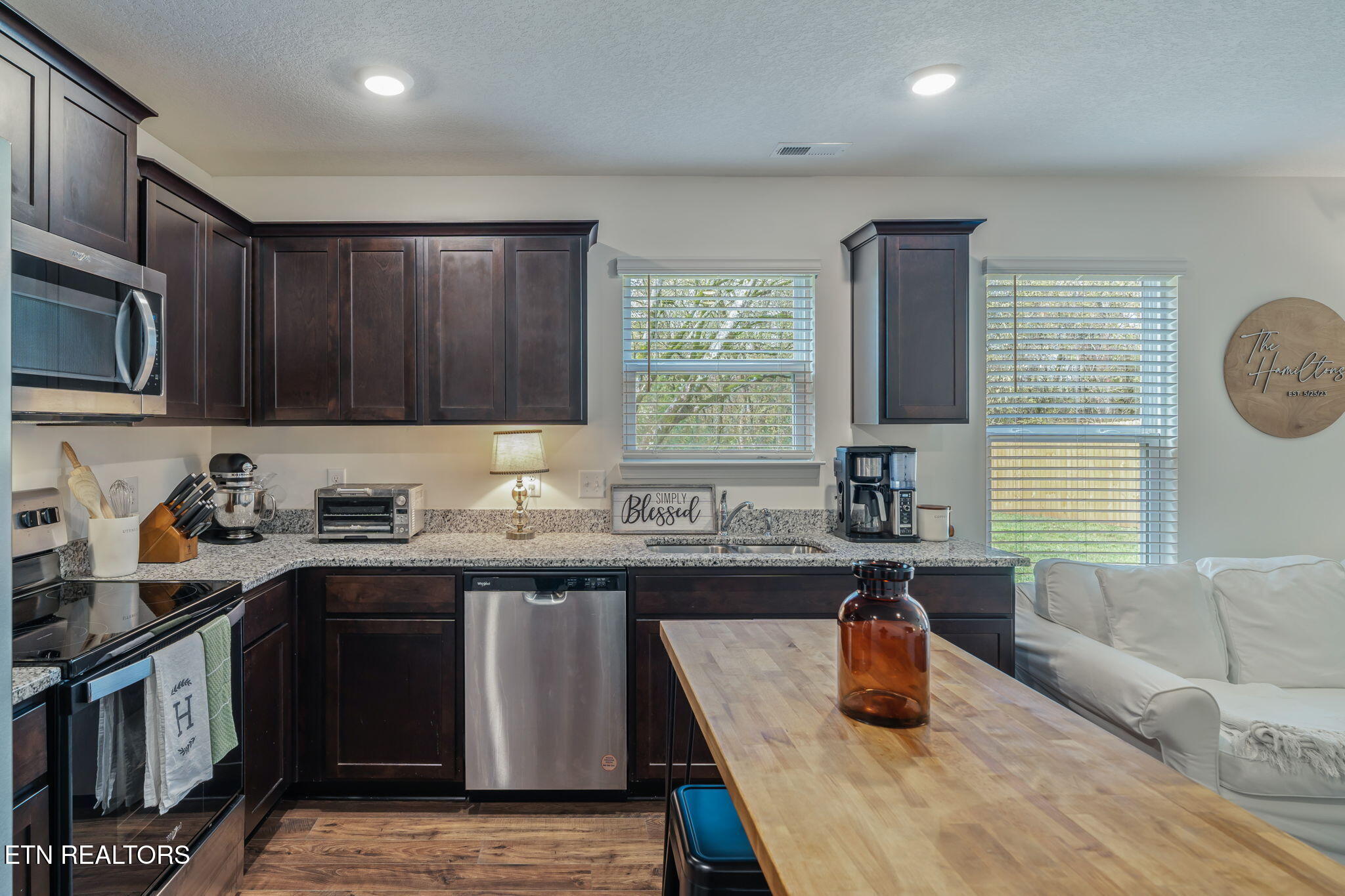 9445 River Cane Road Mascot, TN 37806 - Photo 15 of 38 15-web-or-mls-9445 River Cane Road-16