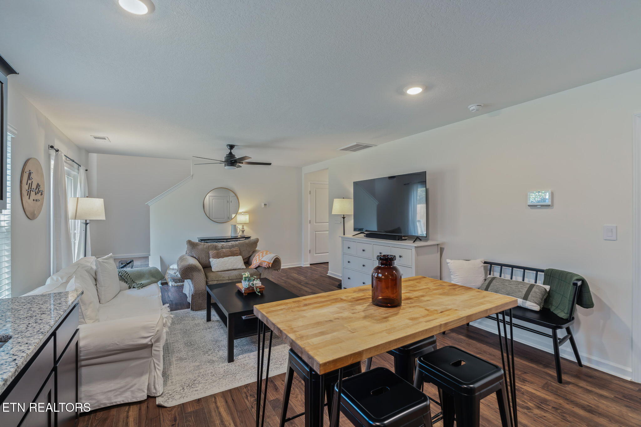 9445 River Cane Road Mascot, TN 37806 - Photo 16 of 38 16-web-or-mls-9445 River Cane Road-17