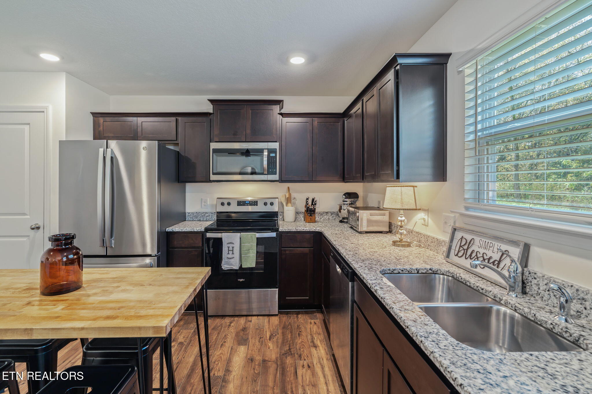 9445 River Cane Road Mascot, TN 37806 - Photo 17 of 38 17-web-or-mls-9445 River Cane Road-18