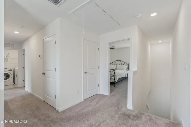 $295,500 | 9445 River Cane Road, Mascot, TN 37806