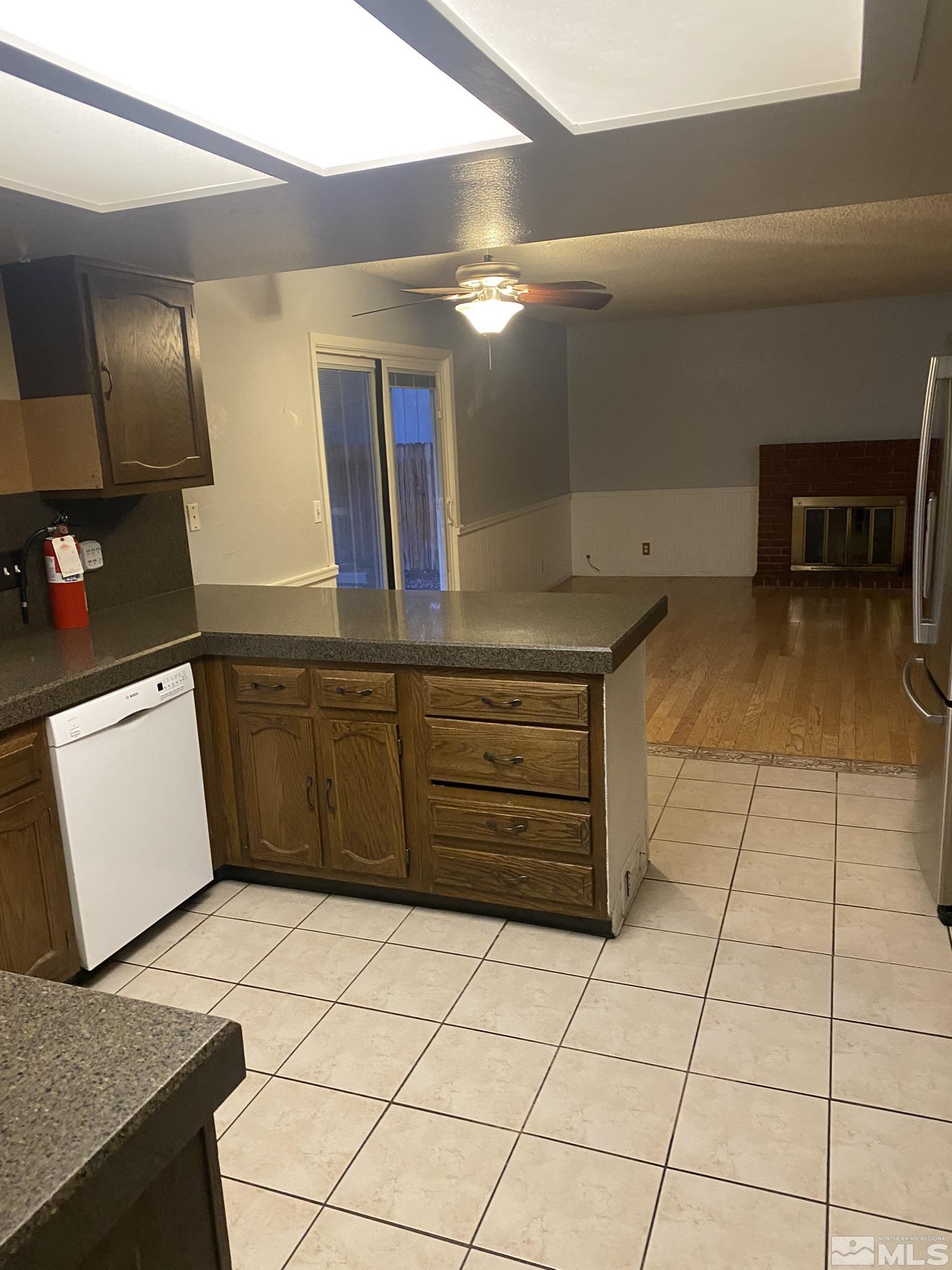 4075 San Marcos Lane Reno, NV 89502 - Photo 7 of 20 Photo 7