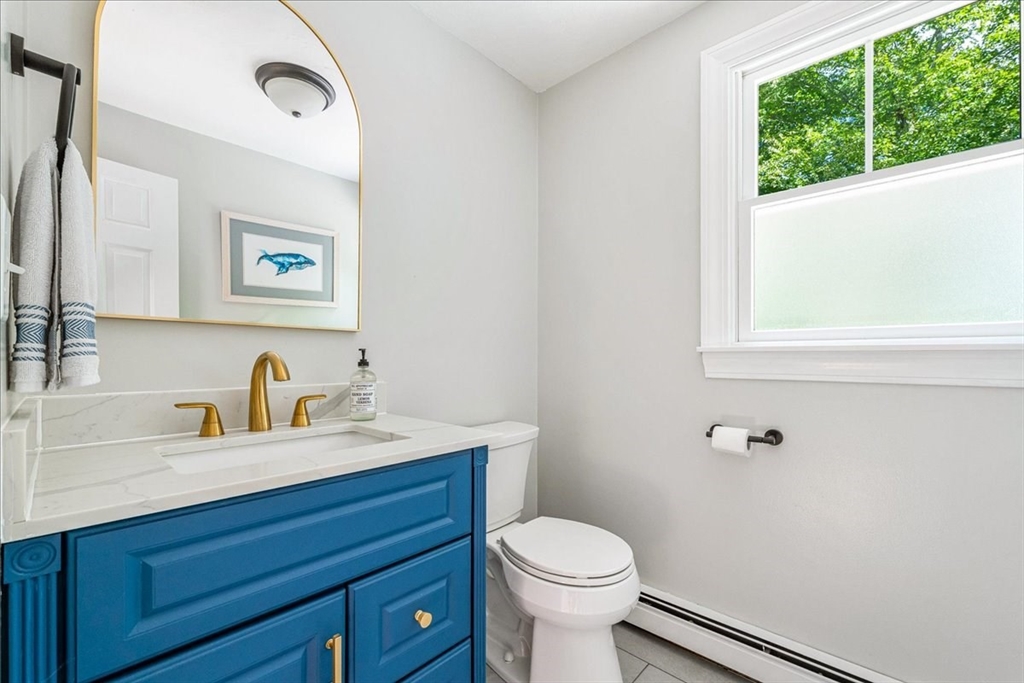 12 Reed Bent Road Rockland, MA 02370 - Photo 13 of 36