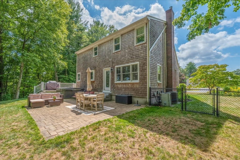 12 Reed Bent Road Rockland, MA 02370 - Photo 31 of 36