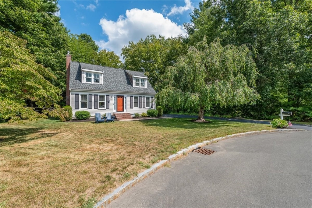 12 Reed Bent Road Rockland, MA 02370 - Photo 4 of 36