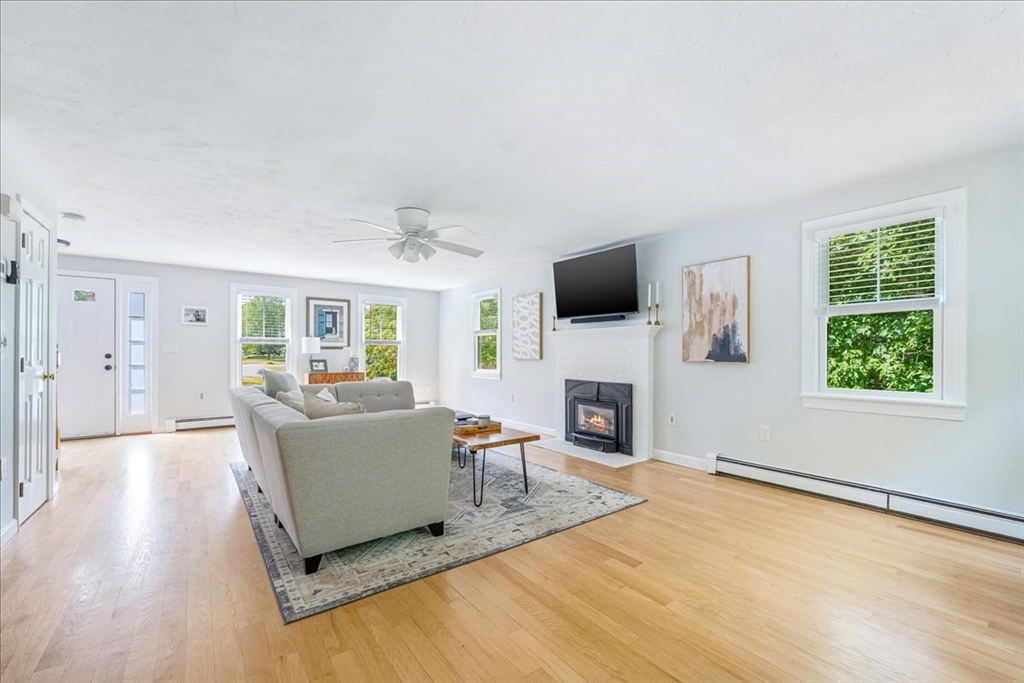 12 Reed Bent Road Rockland, MA 02370 - Photo 6 of 36