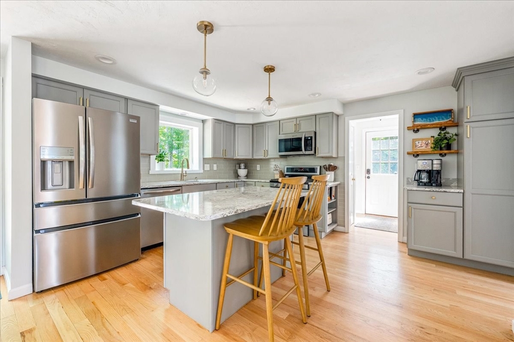 12 Reed Bent Road Rockland, MA 02370 - Photo 9 of 36