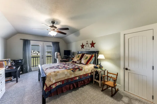 $700,000 | 145 Private Road 5749, Groesbeck, TX 76642