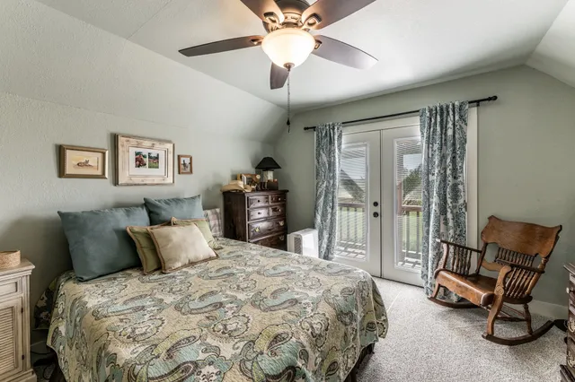 $700,000 | 145 Private Road 5749, Groesbeck, TX 76642