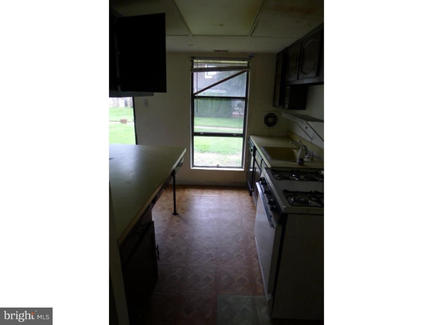 11875 Academy Road, Unit 75A Philadelphia, PA 19154 - Photo 7 of 13