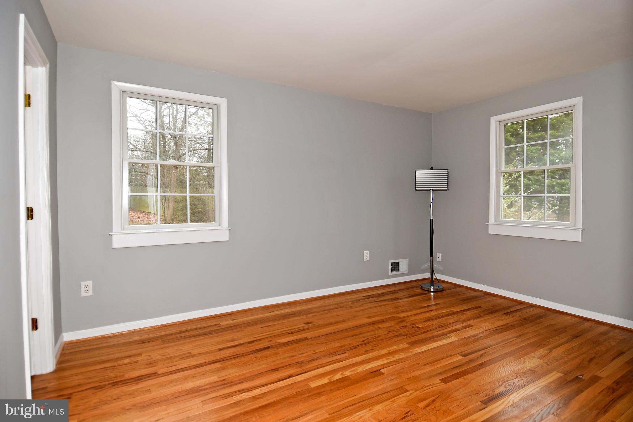 16016 Jerald Road Laurel, MD 20707 - Photo 28 of 41 Large master bedroom