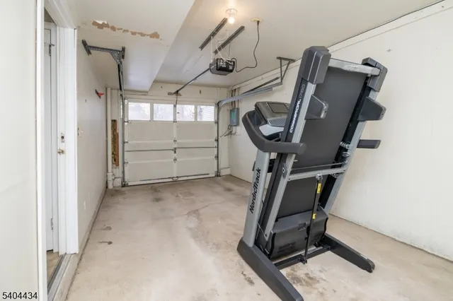 a view of white house