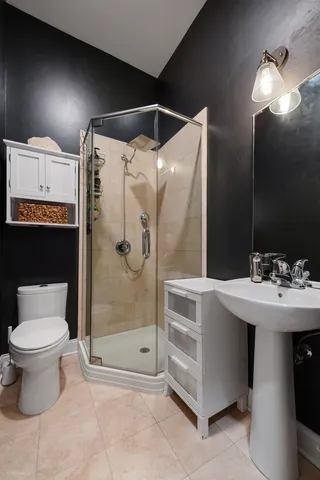 $399,000 | 119 South Western Avenue, Unit 3, Chicago, IL 60612