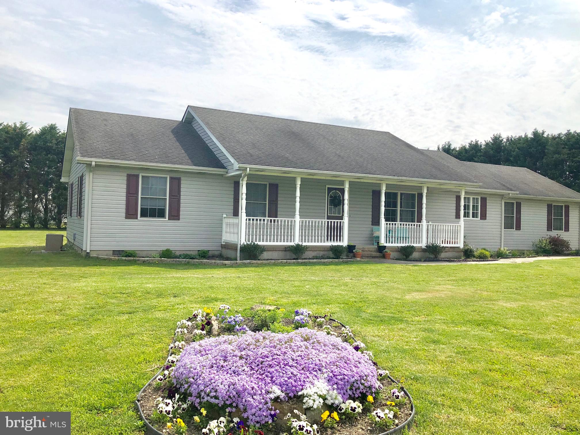 3492 Midstate Road Felton, DE 19943 - Photo 2 of 27 Rare 1 Story Home on 1 Acre Private Lot!