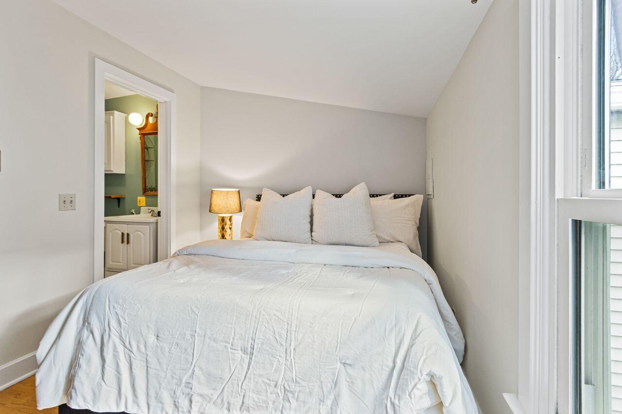 29 Parris Street, Unit 4 Portland, ME 04101 - Photo 12 of 17 20251105KC-71020