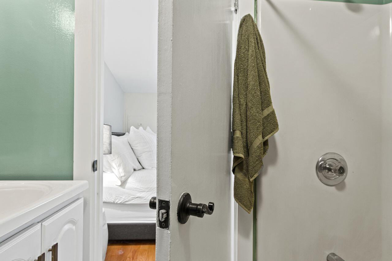 29 Parris Street, Unit 4 Portland, ME 04101 - Photo 16 of 17 20251105KC-71027