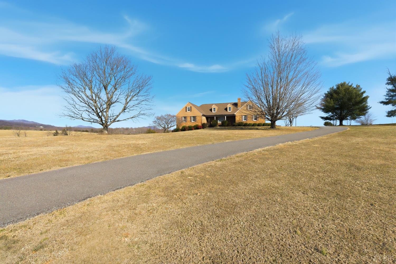 1159 Cifax Road Forest, VA 24551 - Photo 43 of 60 a view of a house and yard and ocean view