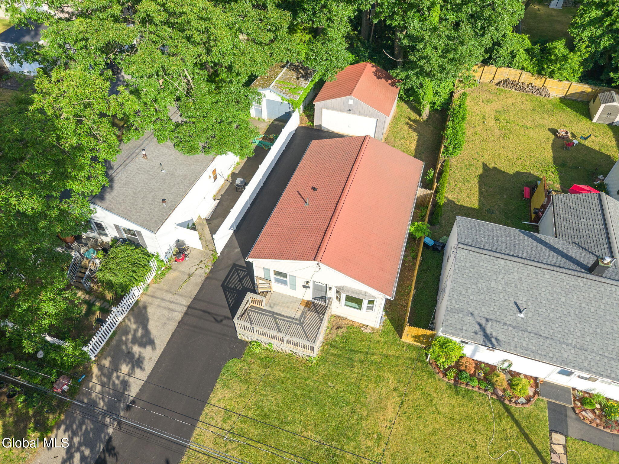 420 Chiswell Road Schenectady, NY 12304 - Photo 33 of 34 34-420ChiswellSt_34