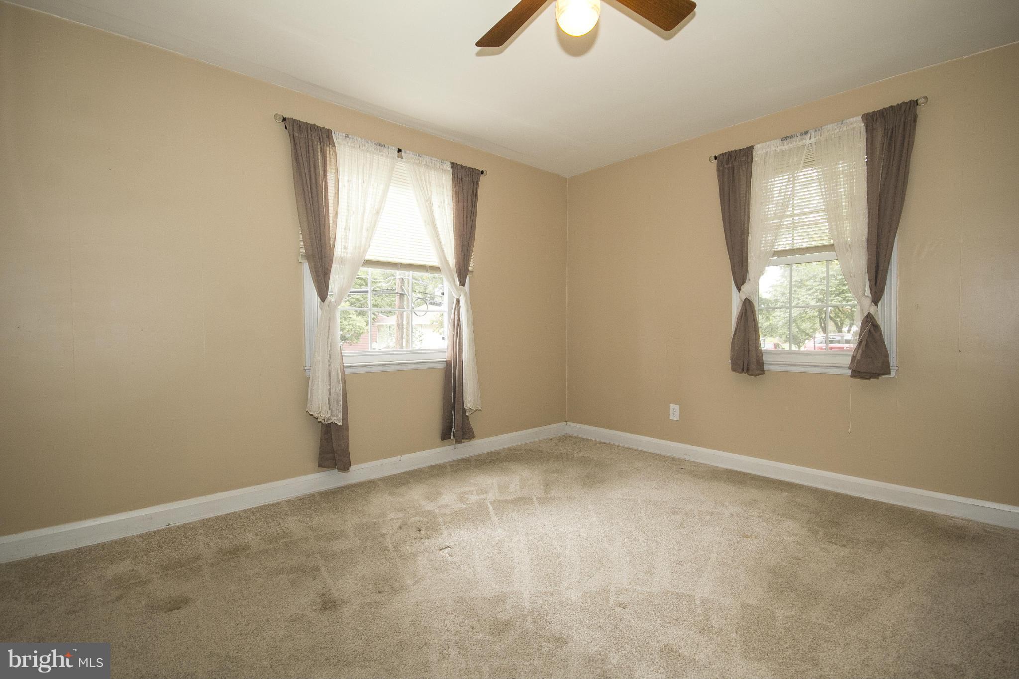 9 Northampton Road Lutherville-Timonium, MD 21093 - Photo 14 of 29 Bedroom (Master)