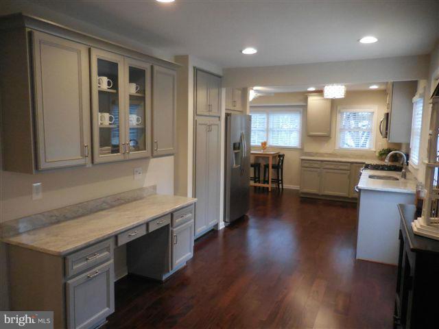 94 Ritters Lane Owings Mills, MD 21117 - Photo 6 of 30 Kitchen