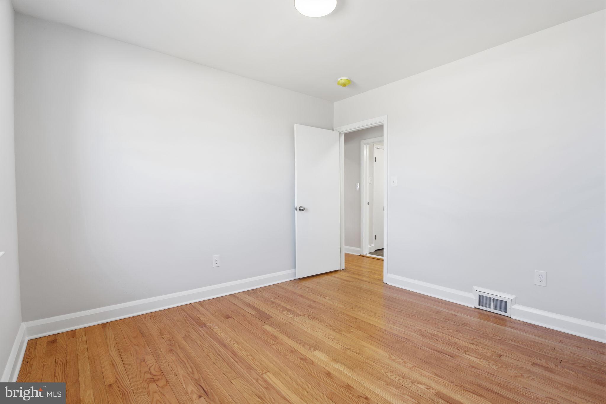 4125 Kahlston Road Nottingham, MD 21236 - Photo 17 of 50