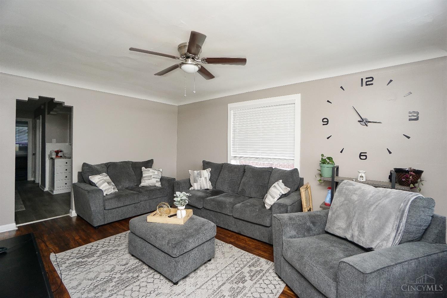 2432 Ferguson Road Cincinnati, OH 45238 - Photo 4 of 15 Gallery Image 4
