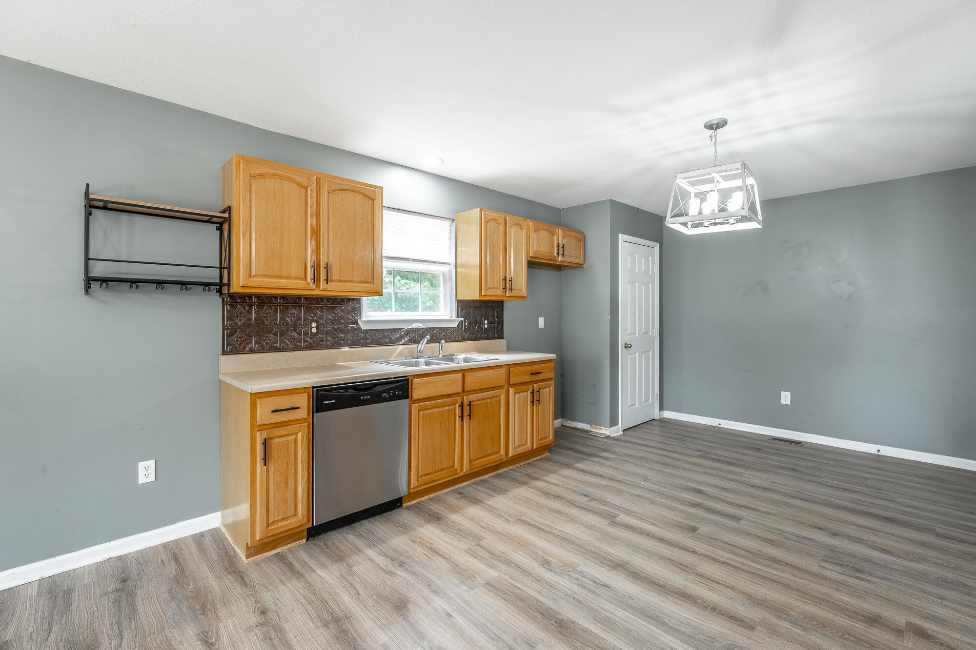 160 Hazelwood Road Dayton, TN 37321 - Photo 17 of 33 160 Hazelwood Road HD-10