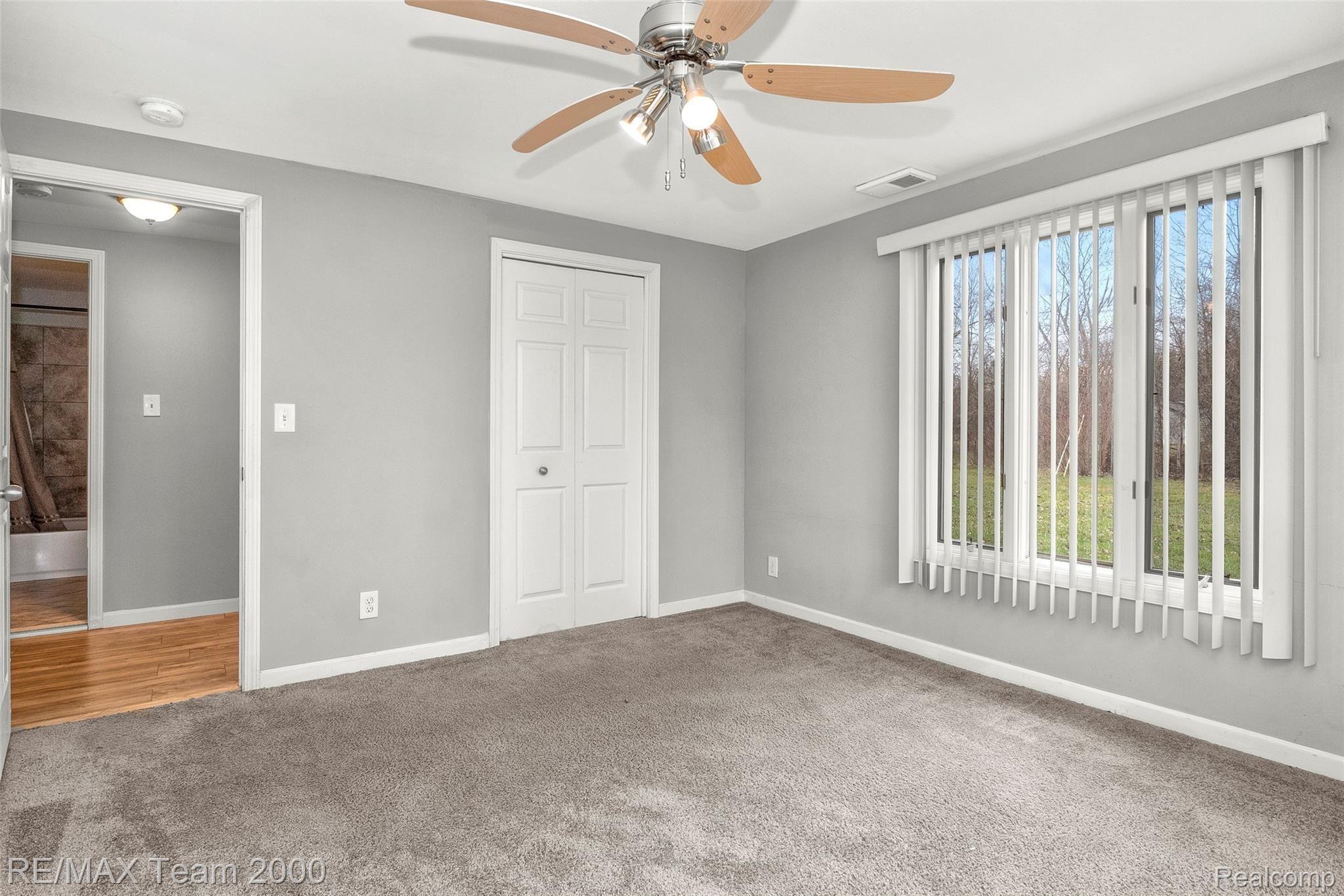6611 Sheldon Road Belleville, MI 48111 - Photo 22 of 44 22.jpg
