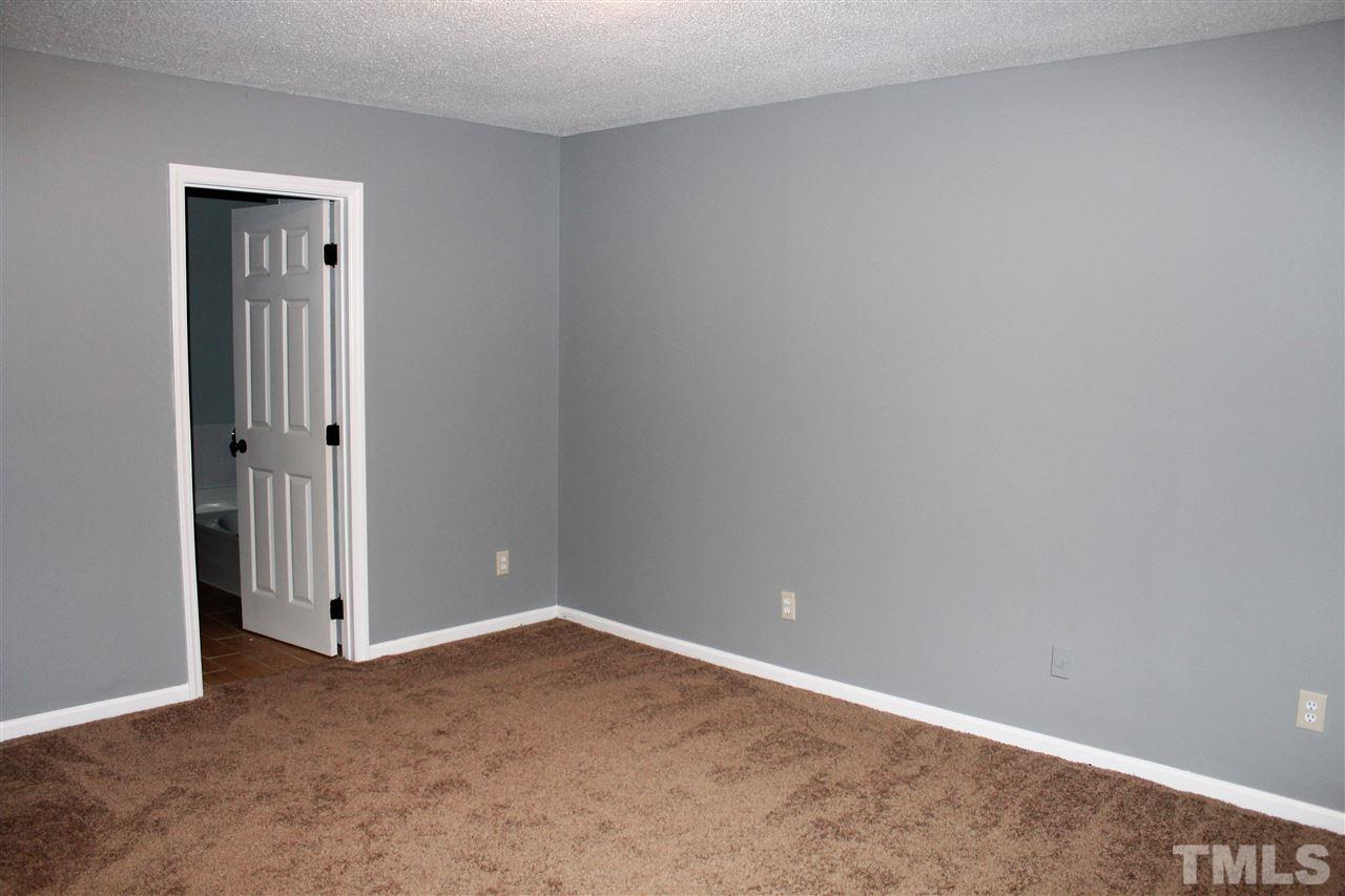 4520 Birmingham Way Raleigh, NC 27604 - Photo 21 of 25