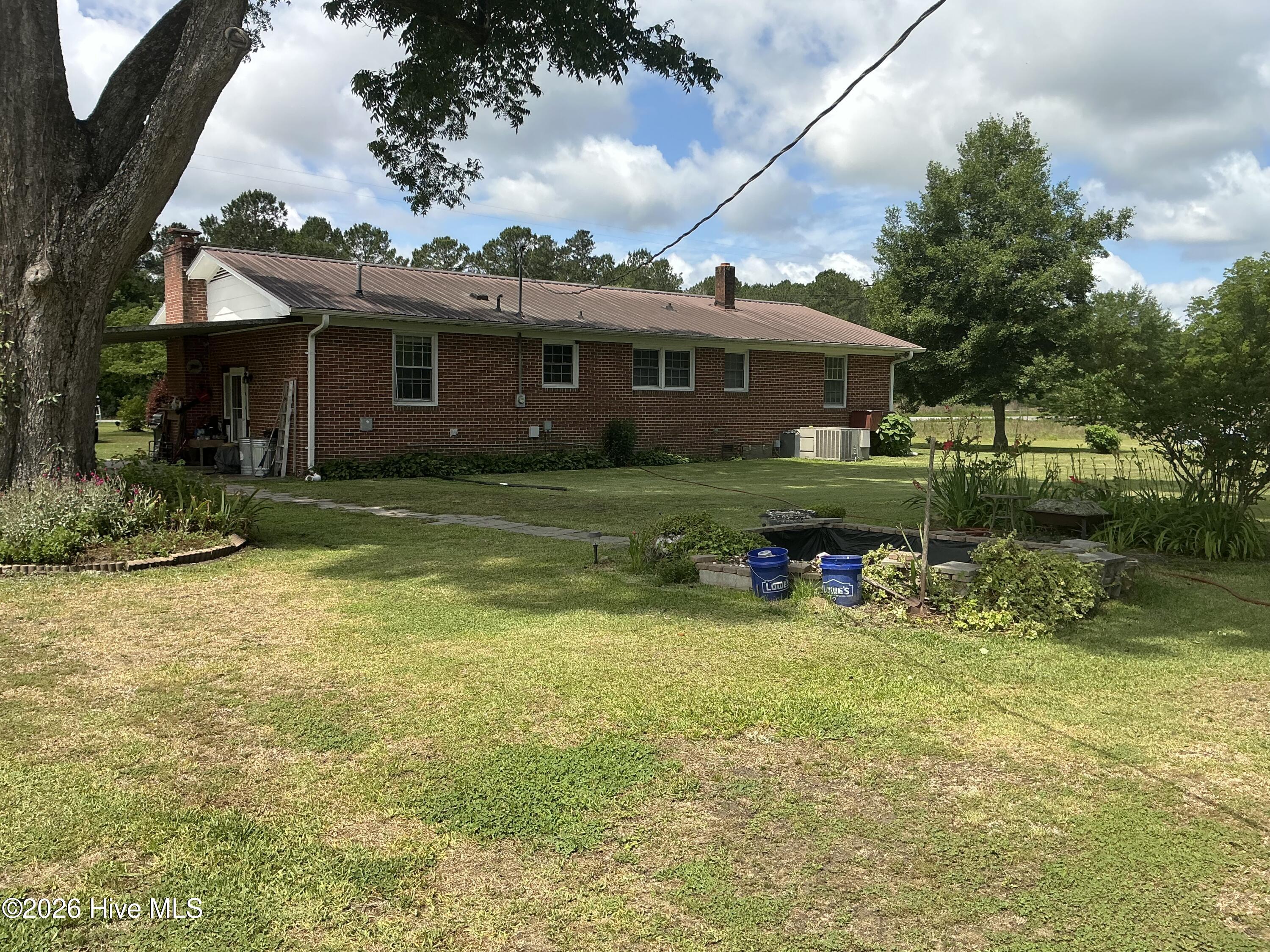 1262 Richardson Road Bladenboro, NC 28320 - Photo 14 of 46 IMG_1238