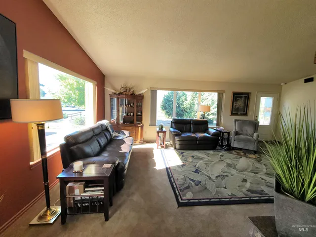 $585,000 | 1927 Powers Avenue, Lewiston, ID 83501